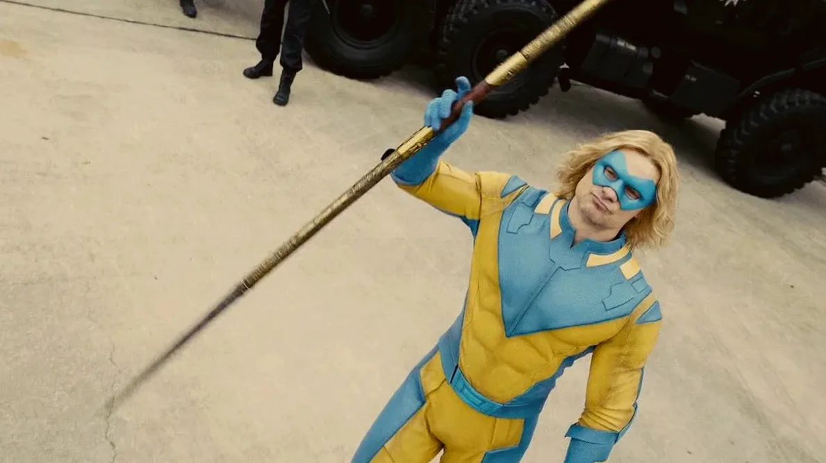 Флула Борг в роли Джавелина в фильме «Отряд самоубийц» / Warner Bros.