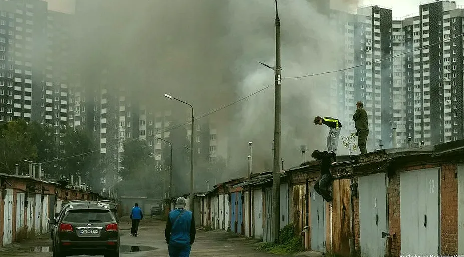 Российский удар по Киеву: три погибших, 21 раненый и перебои со светом