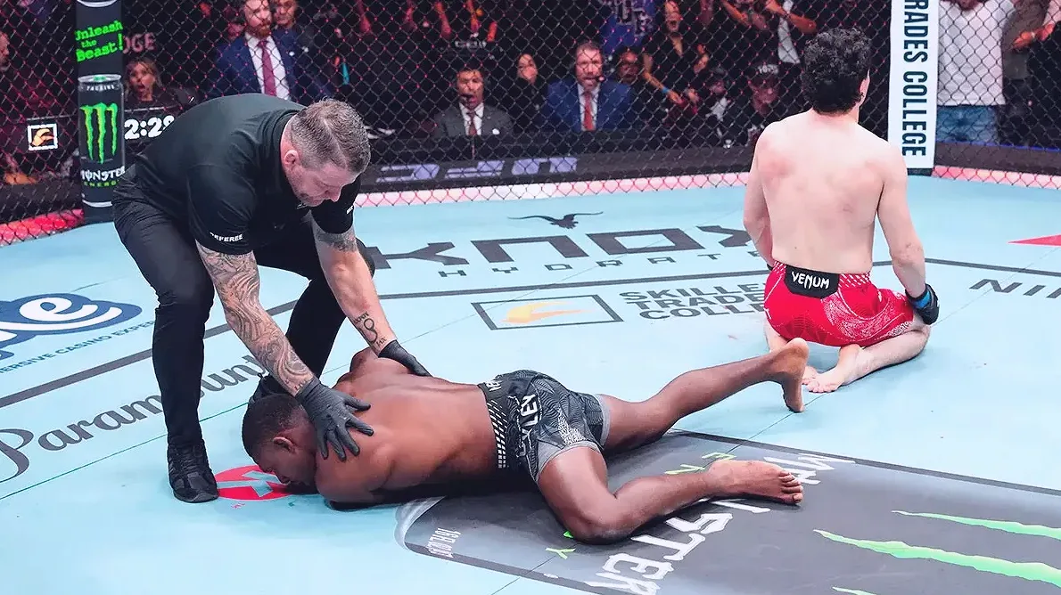 Майк Мэлотт нокаутировал Хоакина Бакли на UFC Fight Night 291