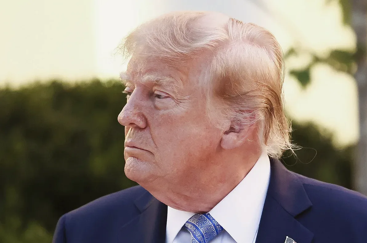 Трамп связал удары Украины по НПЗ с ущербом рынку дизеля